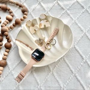 Vintage Pearlescent Seashell Catchall Dish Jewelry Tray